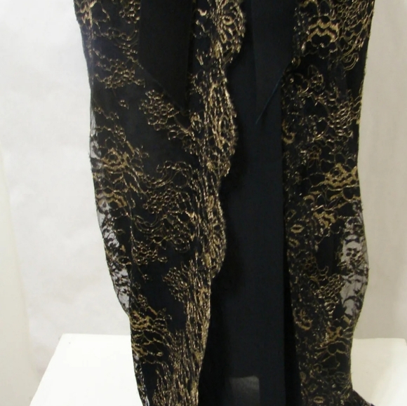 Isabelle Allard Black lace gown gold floral  trim - Picture 5 of 12